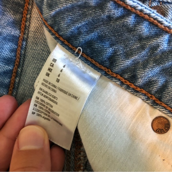 American Eagle Jean Skirt - Picture 3 of 5